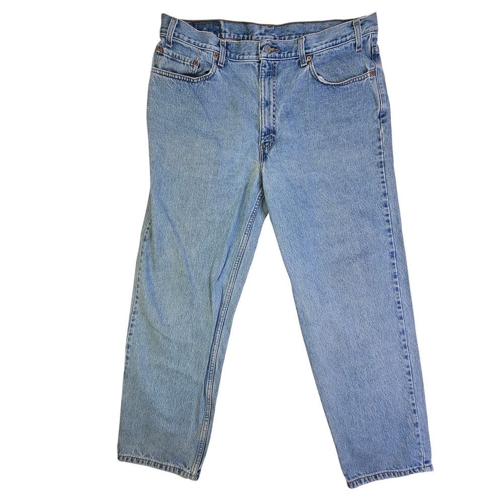Levis 550 Relaxed Fit Jeans Mens 40x30 Light Wash Blue Denim Tapered 00550-4891